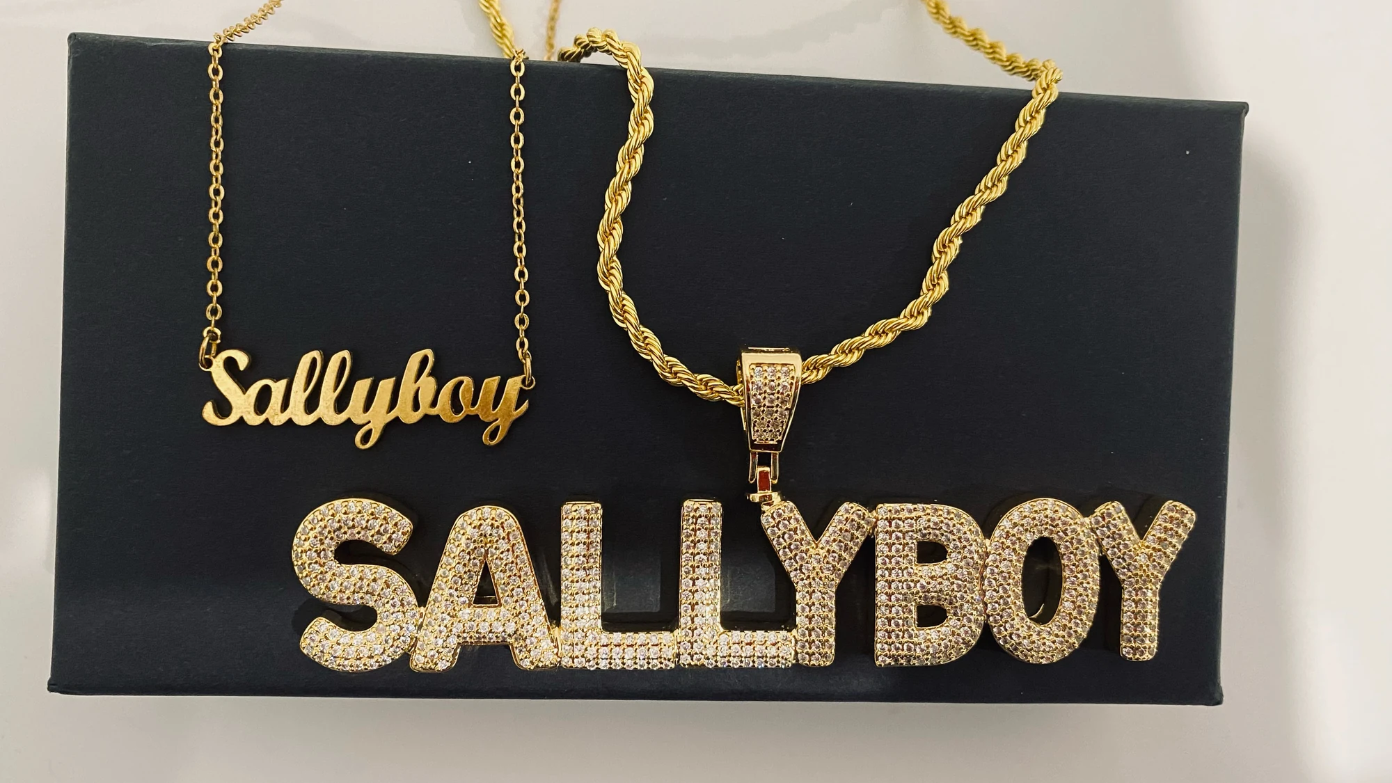 Gold necklaces for 14k vs 18k comparison